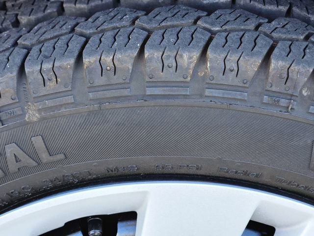 Used 2021 Nissan NV200 SV w/ Sliding Door Glass Package image 11