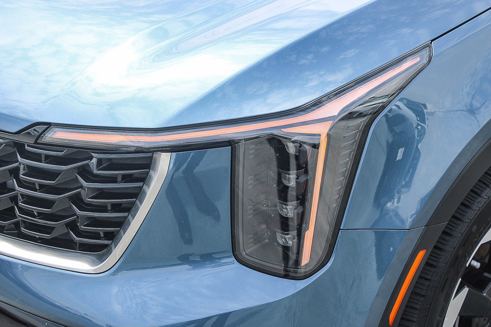 Used 2025 Kia Sorento EX image 5