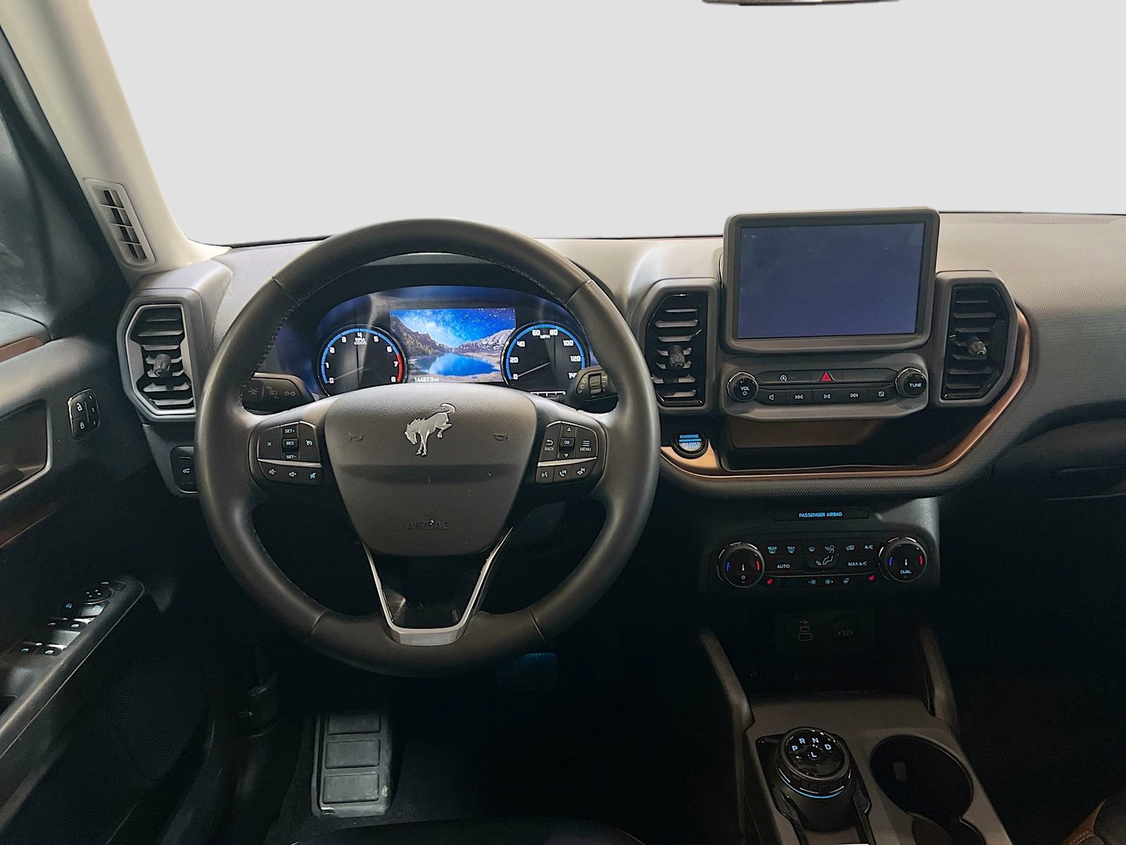 Used 2024 Ford Bronco Sport Outer Banks w/ Tech Package image 23