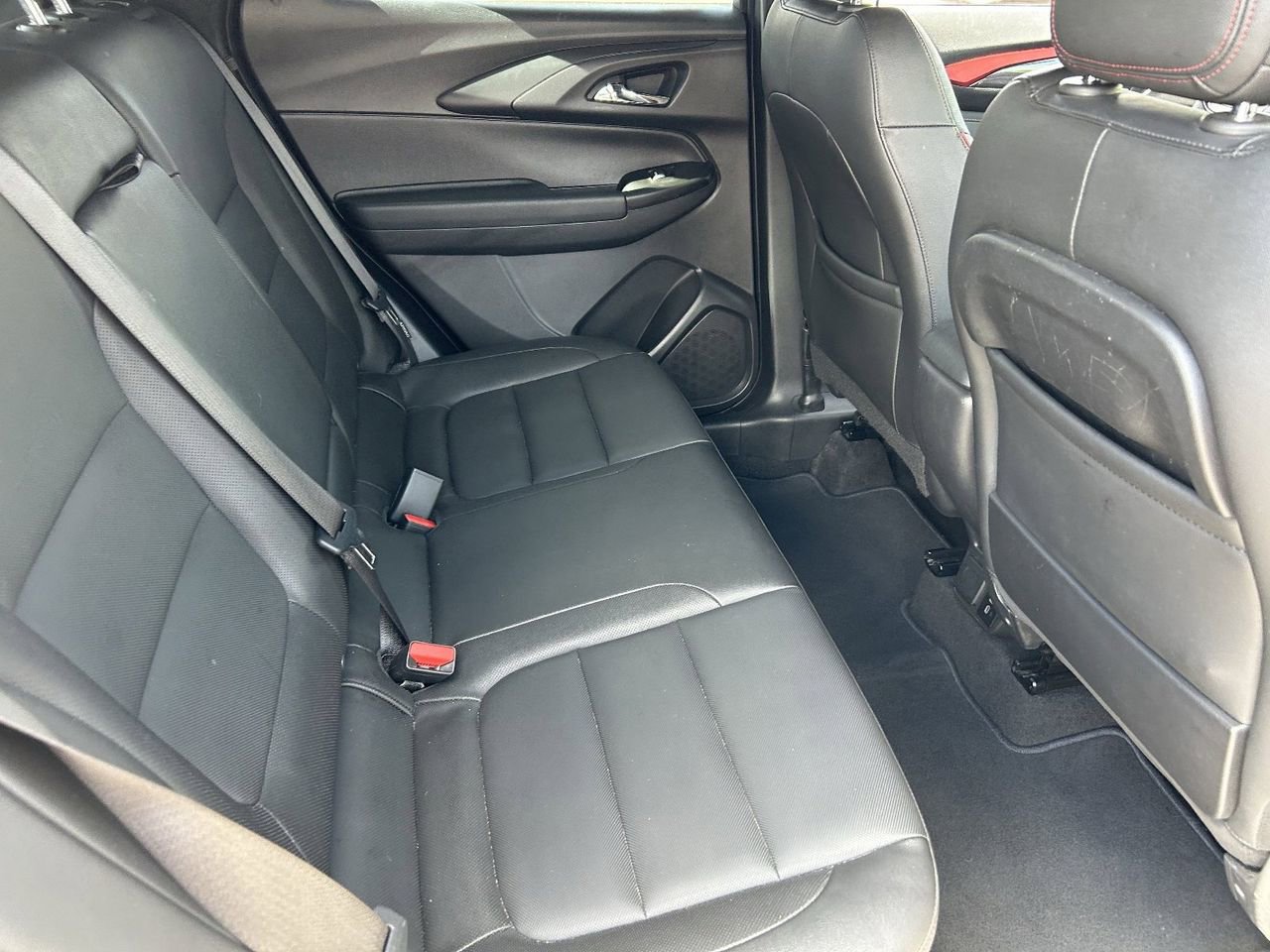 Used 2026 Chevrolet TrailBlazer RS w/ Convenience Package FWD image 14