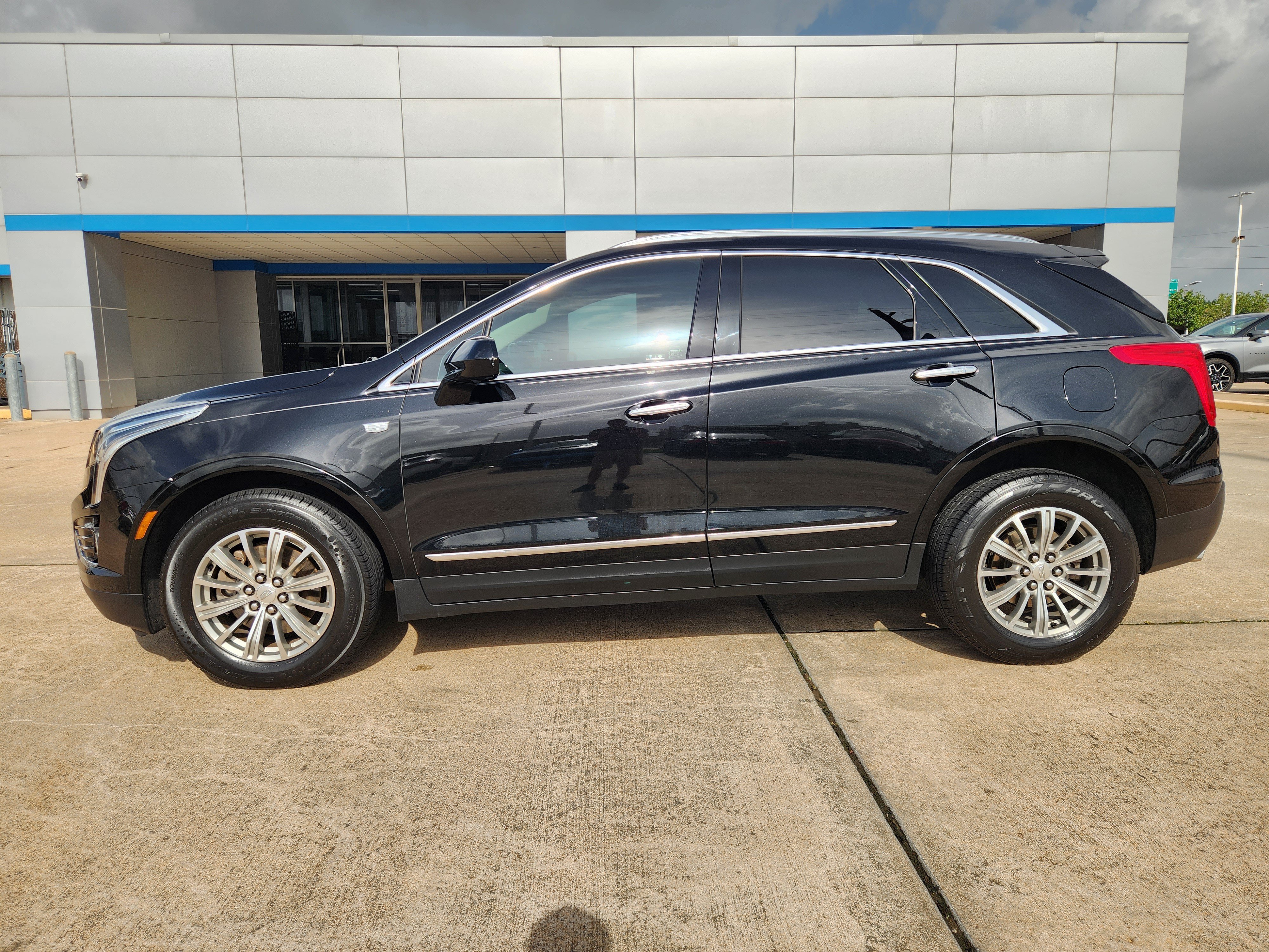 Used 2019 Cadillac XT5 Luxury FWD image 5