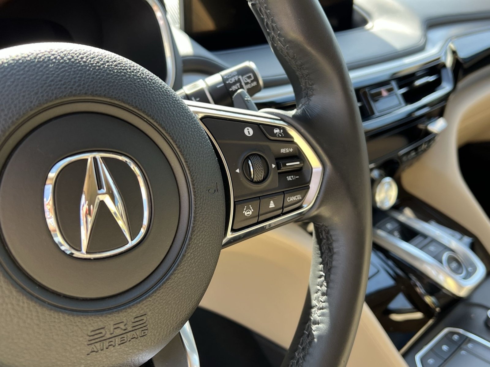 Certified 2024 Acura MDX w/ Technology Package FWD image 29