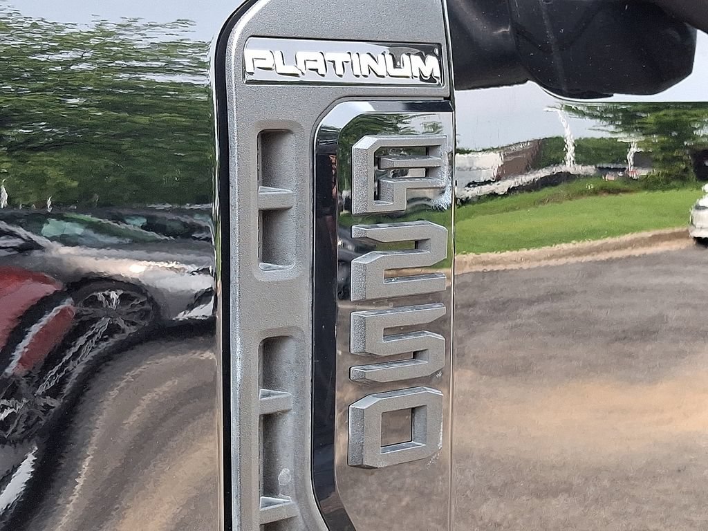 Used 2026 Ford F250 Platinum AWD/4WD image 34