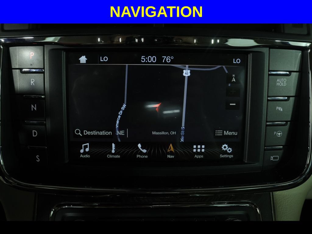 Used 2017 Lincoln Continental Select w/ Technology Package FWD image 10