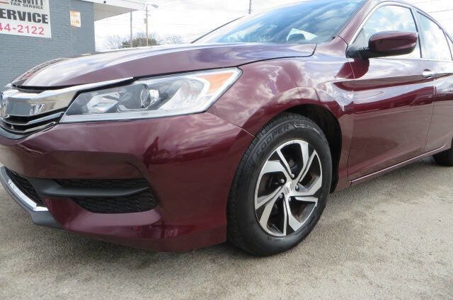Used 2016 Honda Accord LX image 24
