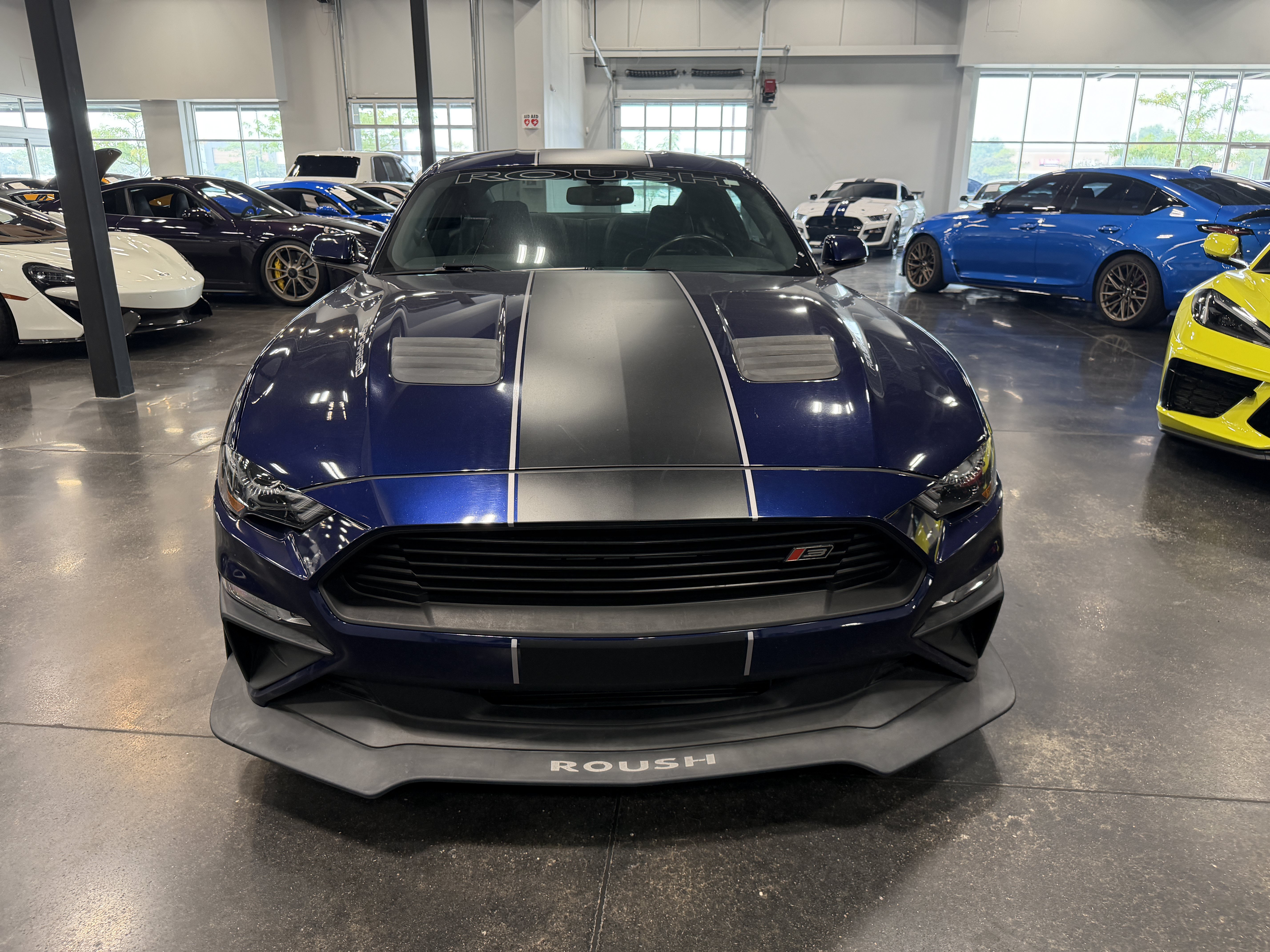 Used 2019 Ford Mustang GT Premium w/ GT Performance Package RWD image 2