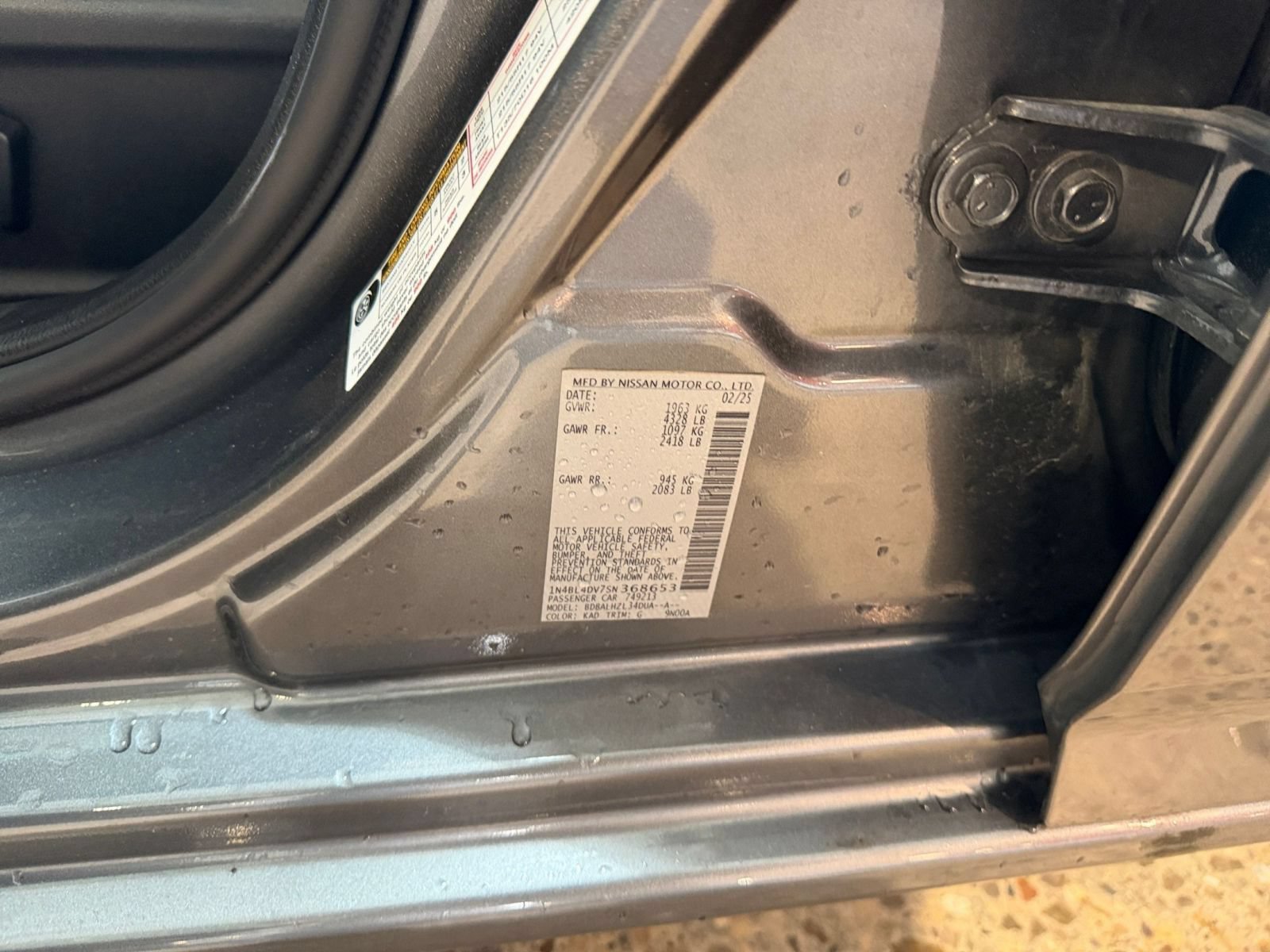 Used 2025 Nissan Altima 2.5 SV FWD image 23