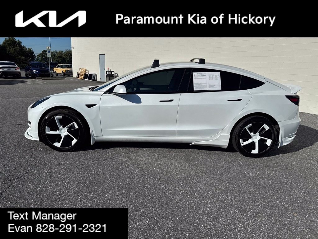 Used 2022 Tesla Model 3 Long Range AWD/4WD image 4