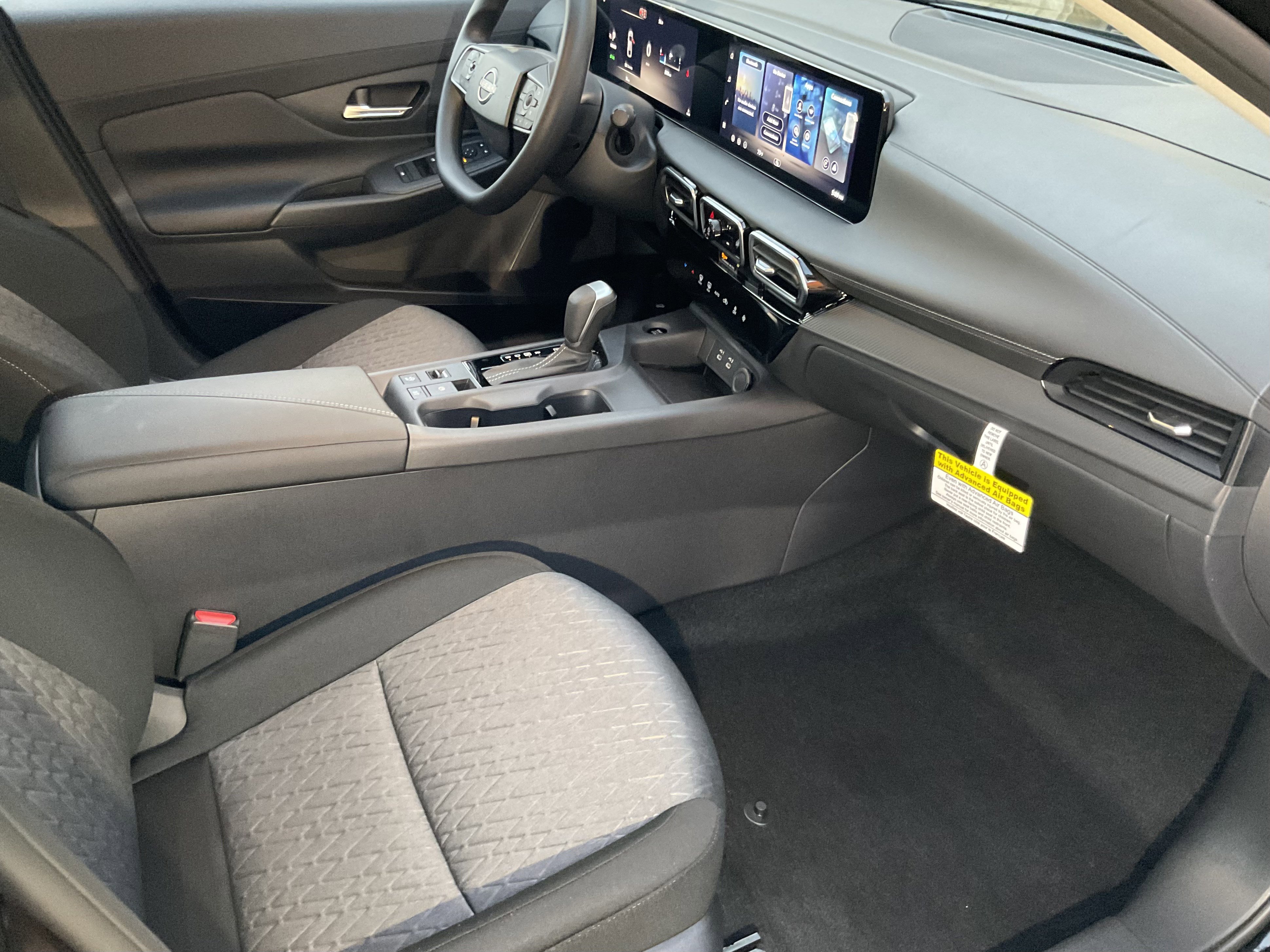 Used 2026 Nissan Sentra SV w/ Floor Mat Package image 22