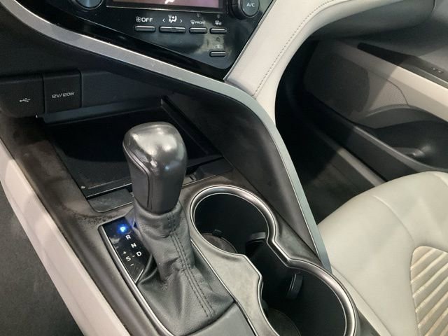 Used 2021 Toyota Camry SE image 13