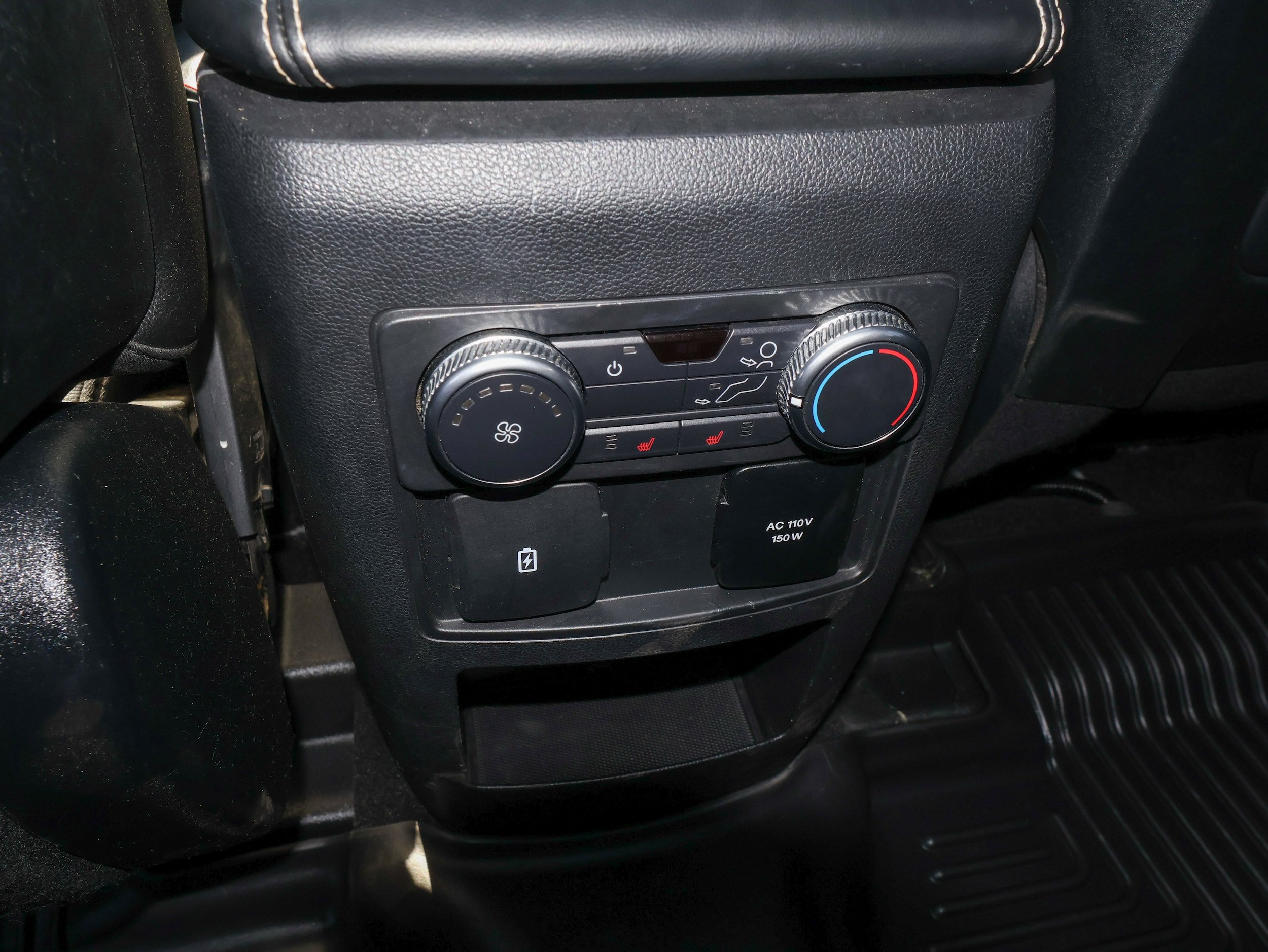 Used 2020 Ford Explorer ST w/ ST Street Pack AWD/4WD image 18