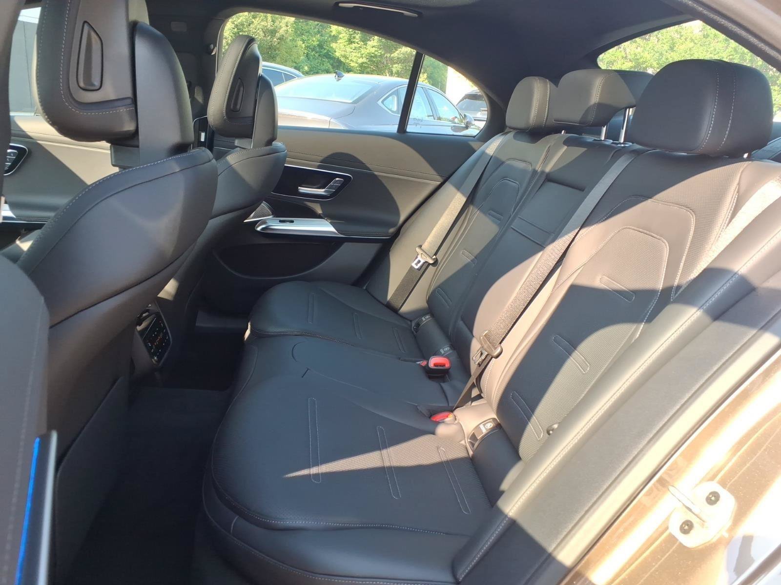 New 2026 Mercedes-Benz E 53 AMG e 4MATIC Sedan image 20