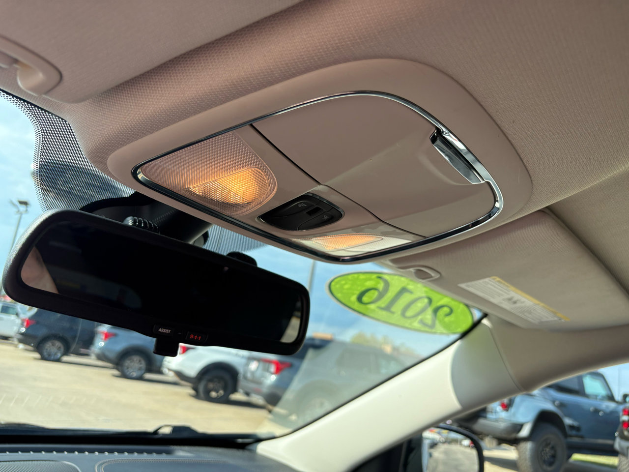 Used 2016 Jeep Cherokee Latitude image 28