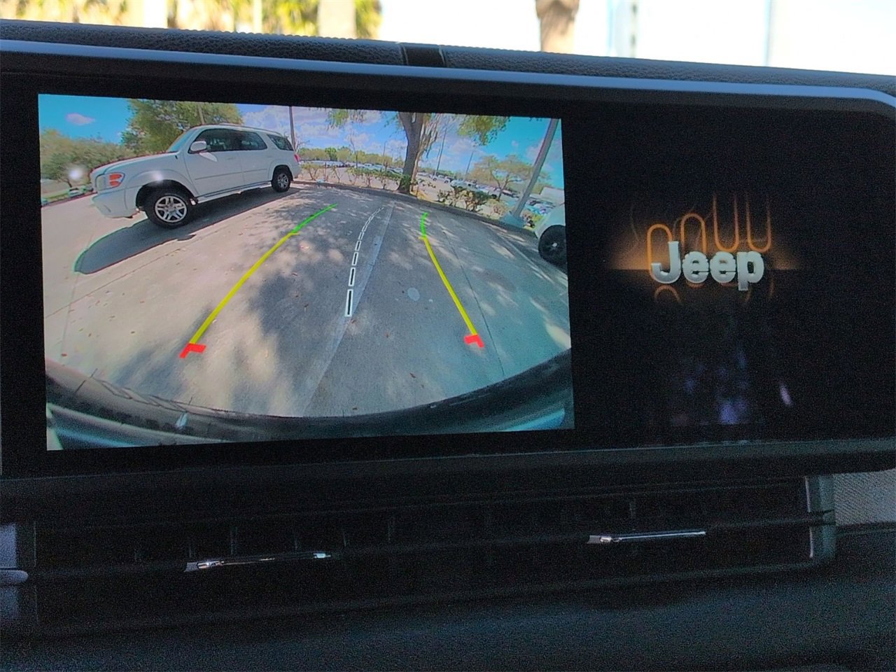 Used 2024 Jeep Wrangler Unlimited Sport image 16