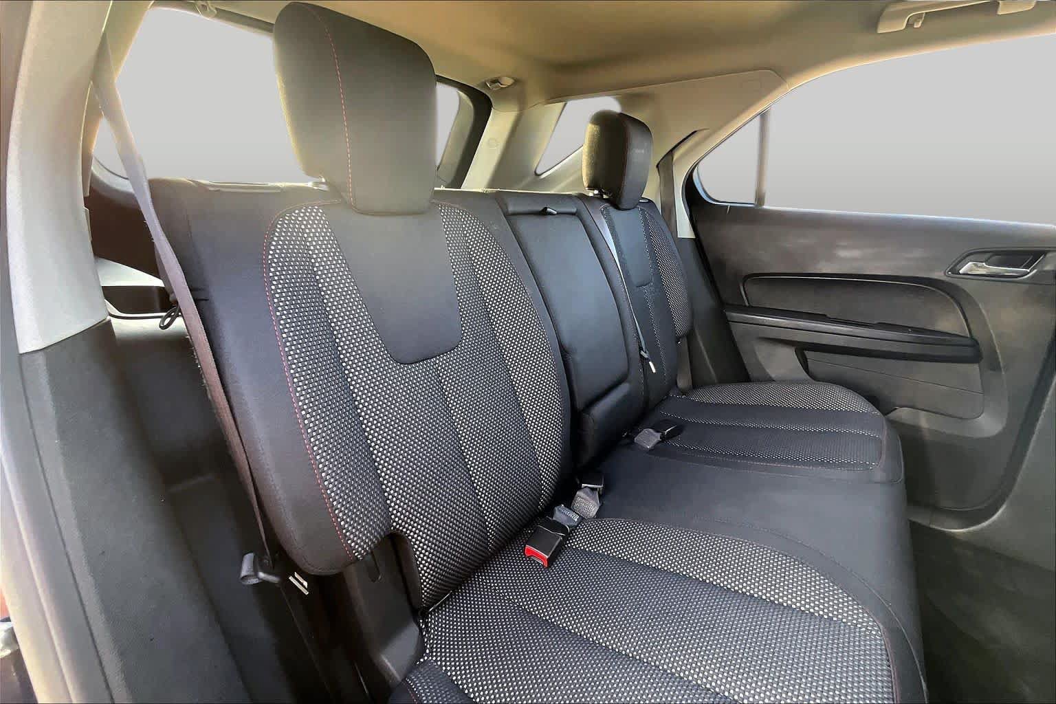 Used 2015 Chevrolet Equinox LT w/ Driver Convenience Package FWD image 19
