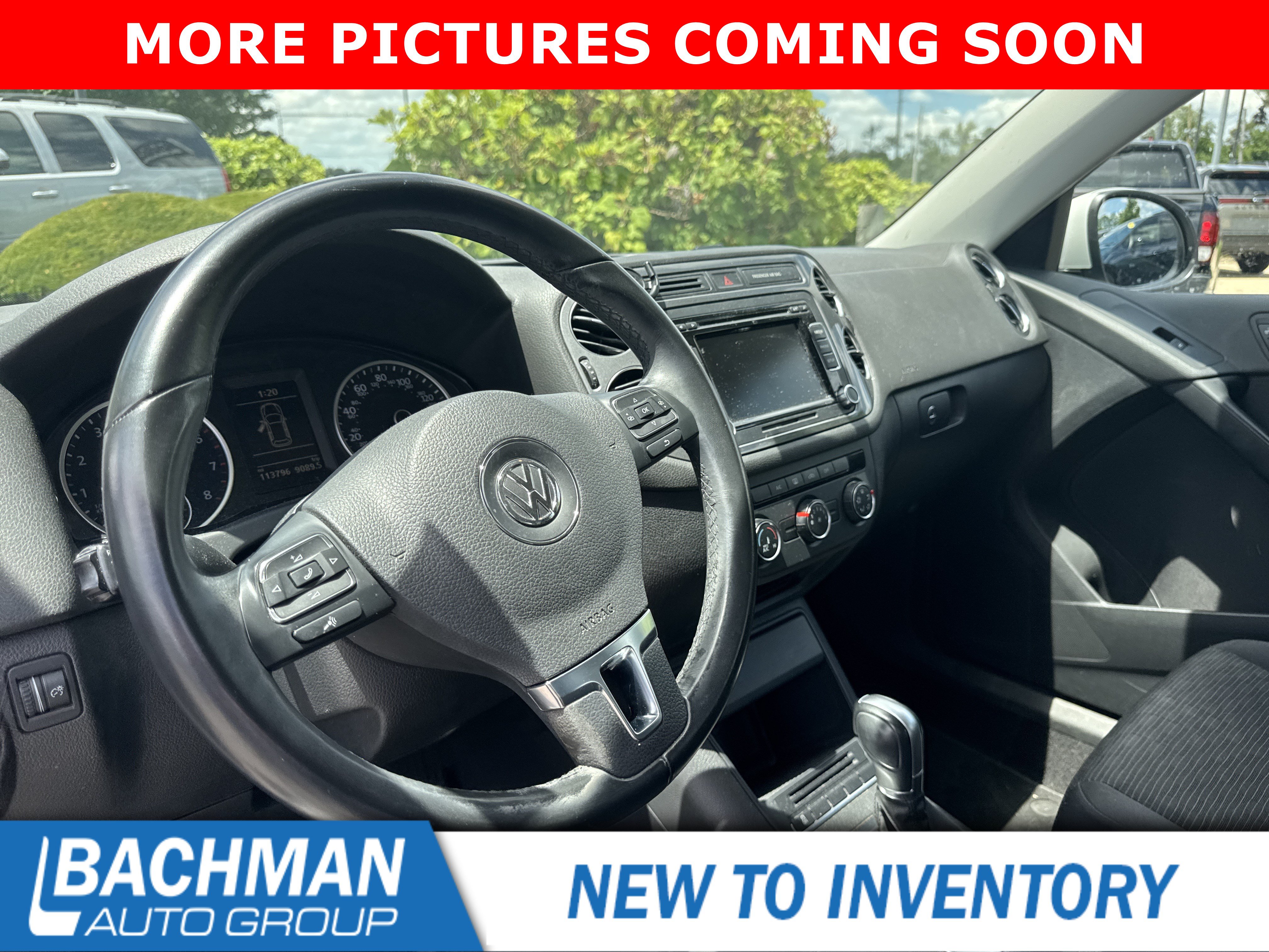 Used 2015 Volkswagen Tiguan S FWD image 12