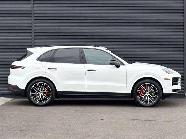 Certified 2024 Porsche Cayenne S image 8
