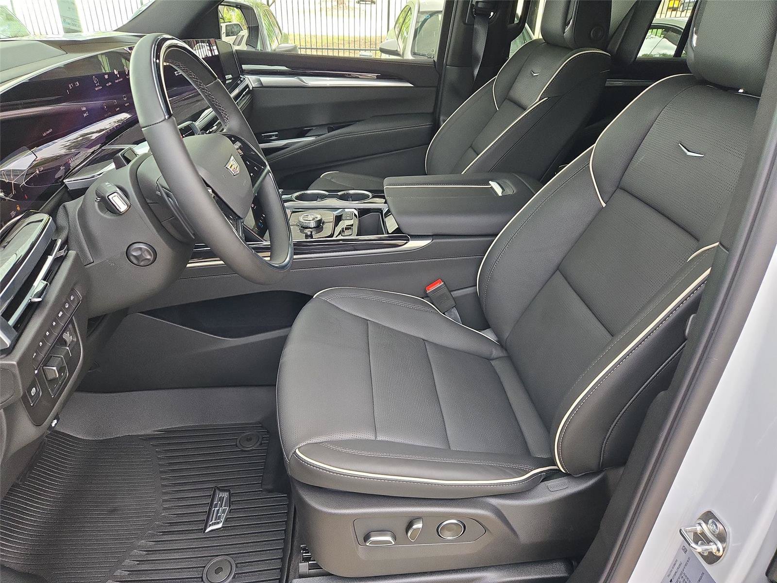 New 2026 Cadillac Escalade ESV Sport w/ Touring Package AWD/4WD image 28