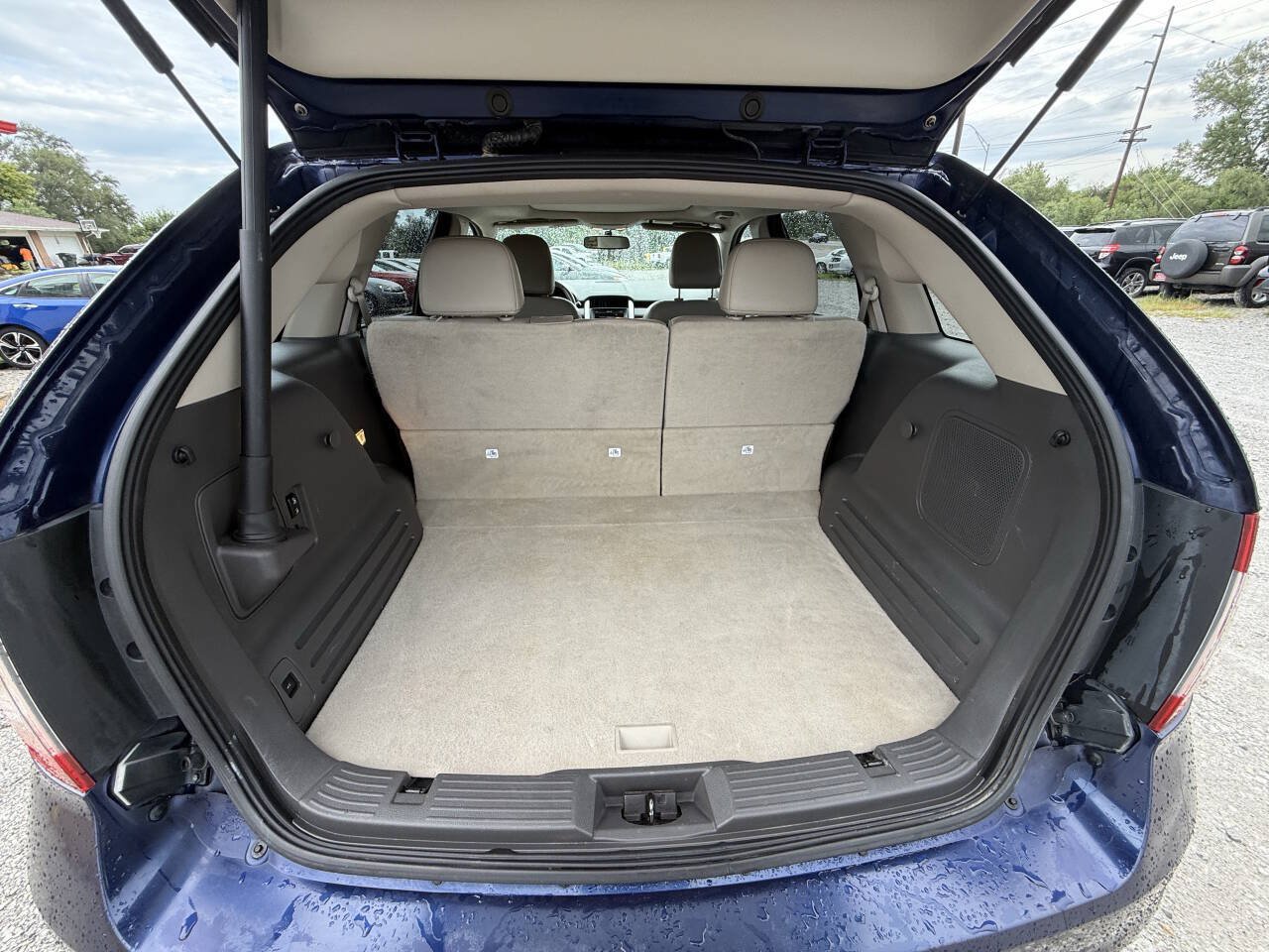 Used 2011 Ford Edge Limited w/ 302A Rapid Spec Order Code FWD image 18