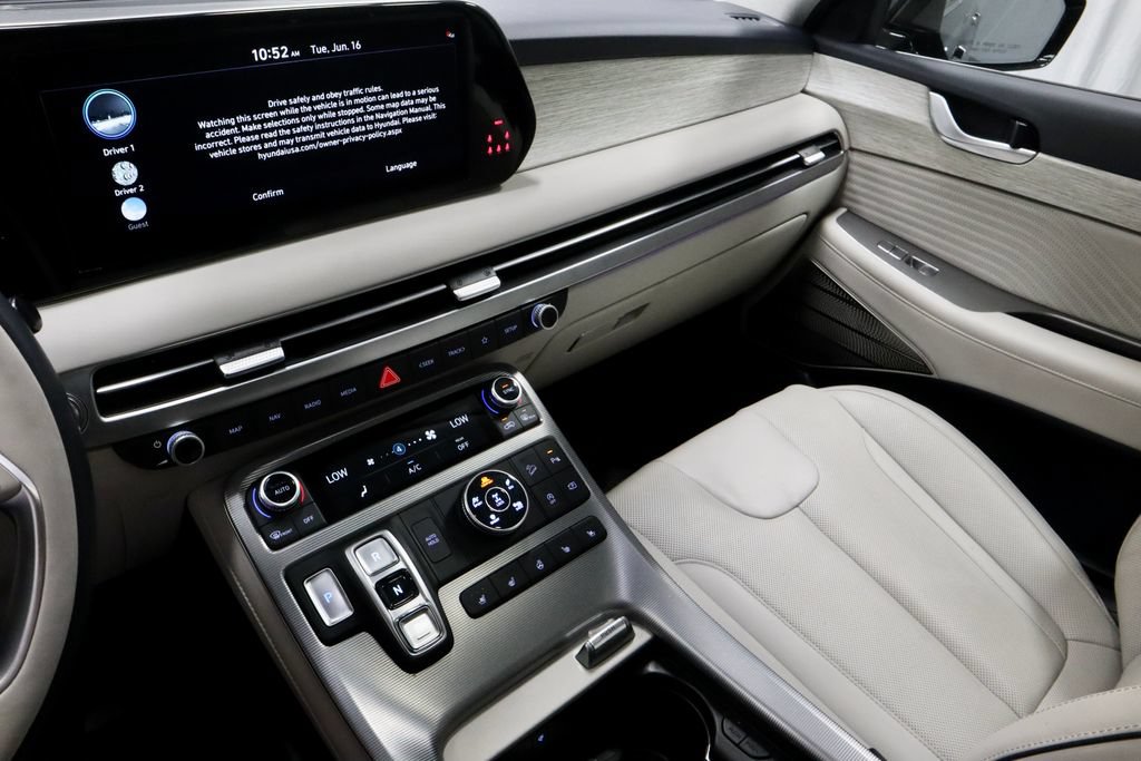 Used 2025 Hyundai Palisade Calligraphy AWD/4WD image 33