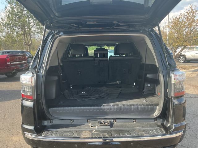 Used 2016 Toyota 4Runner Limited AWD/4WD image 25