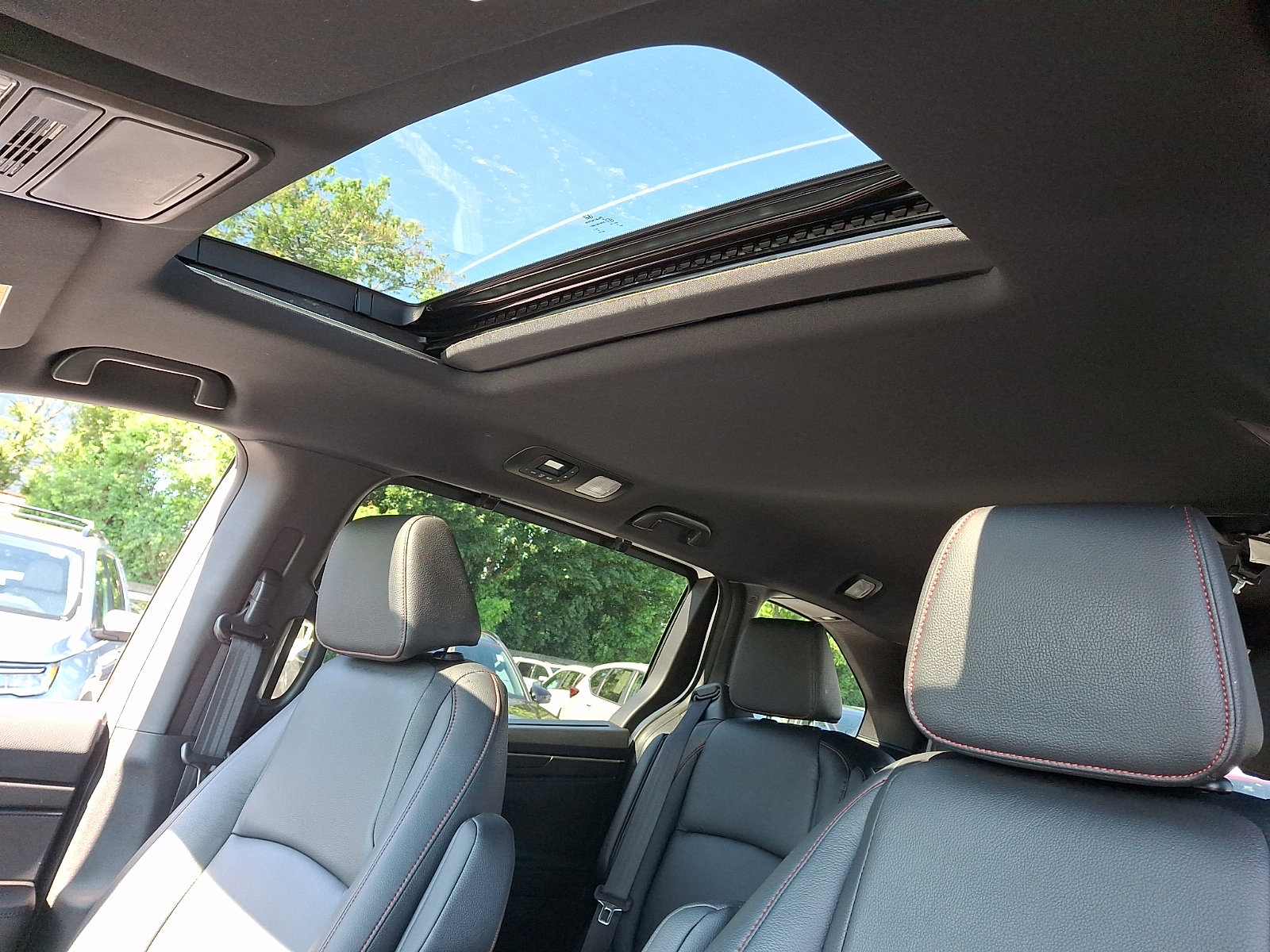 Certified 2024 Honda Odyssey Sport image 13
