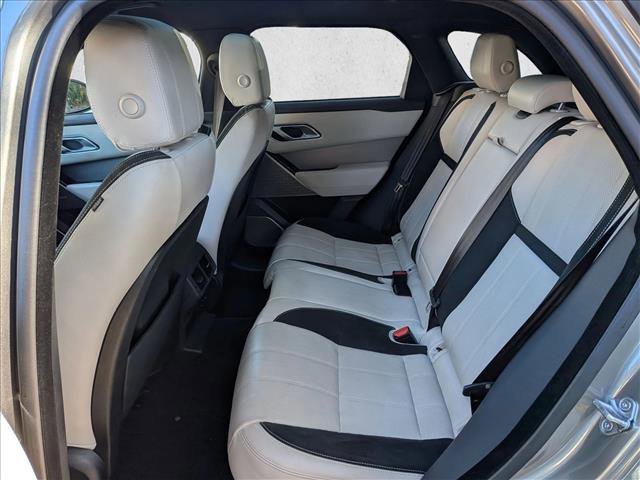 Used 2018 Land Rover Range Rover Velar R-Dynamic SE image 16