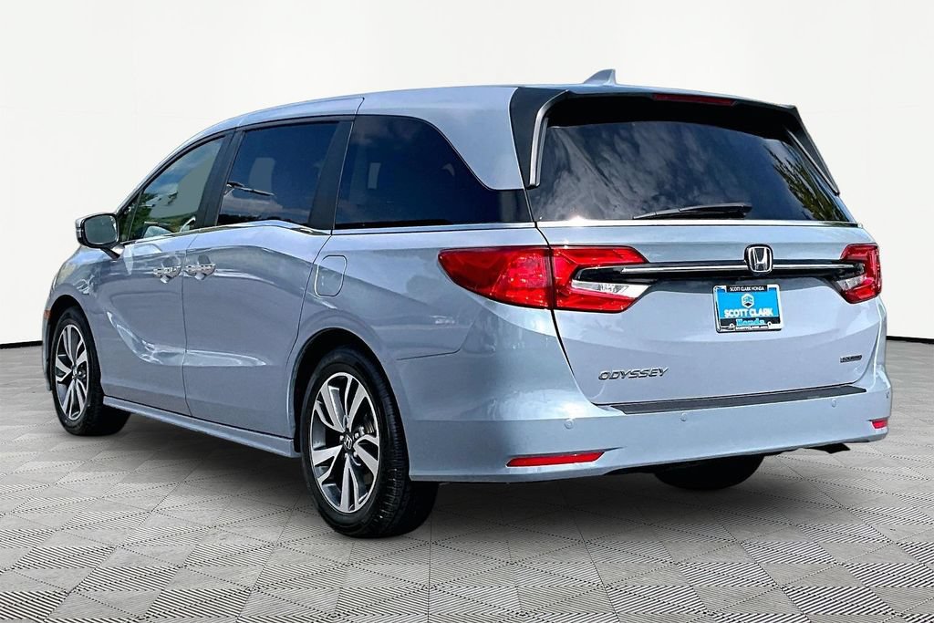Used 2023 Honda Odyssey Touring image 5