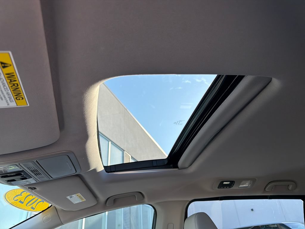 Used 2023 Honda Odyssey EX-L image 21