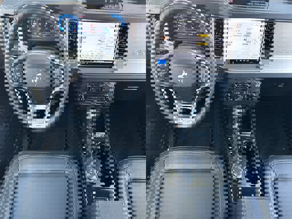 New 2025 Ford Bronco Outer Banks image 19