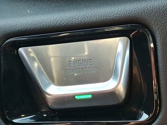 Certified 2025 GMC Yukon XL Denali image 22