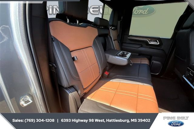 Used 2025 Chevrolet Silverado 2500 High Country w/ High Country Premium Package image 20