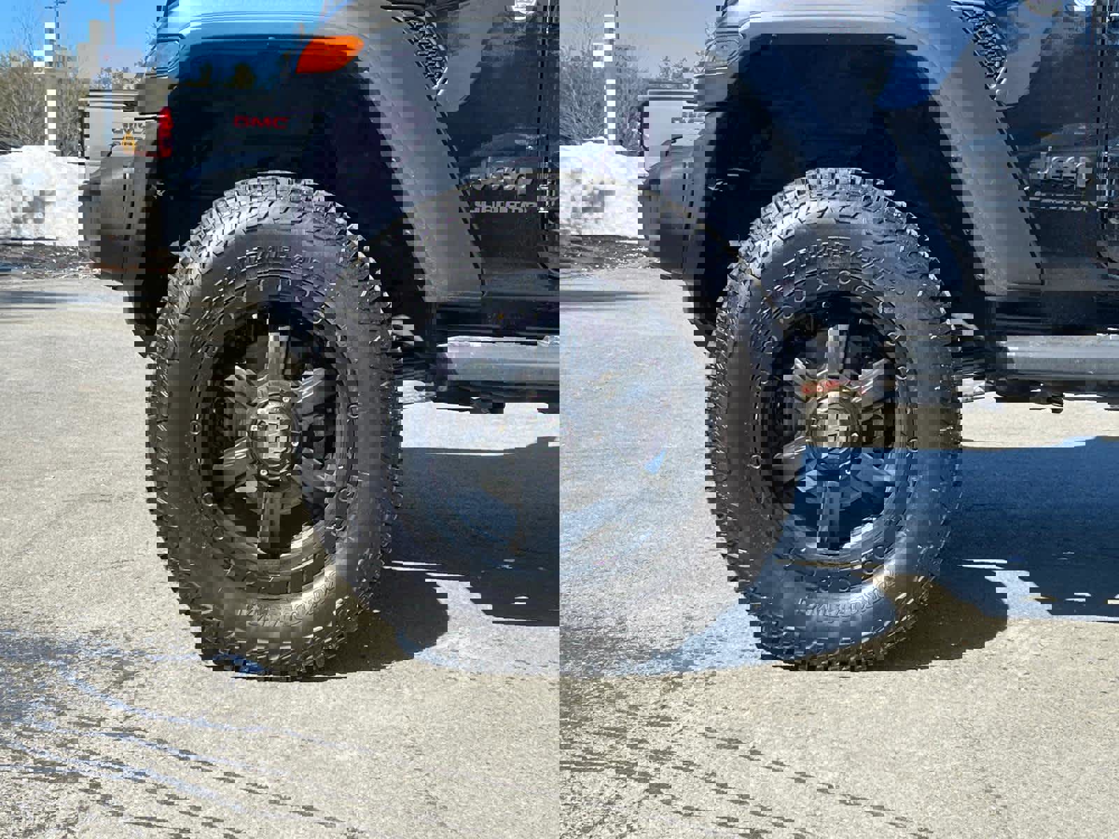 Used 2021 Jeep Gladiator Sport w/ Trailer Tow Package image 11