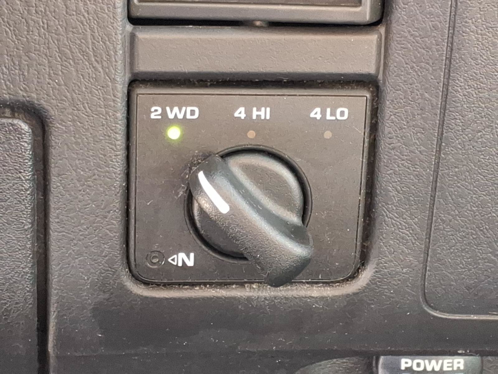 Used 2003 Dodge Durango SLT AWD/4WD image 8
