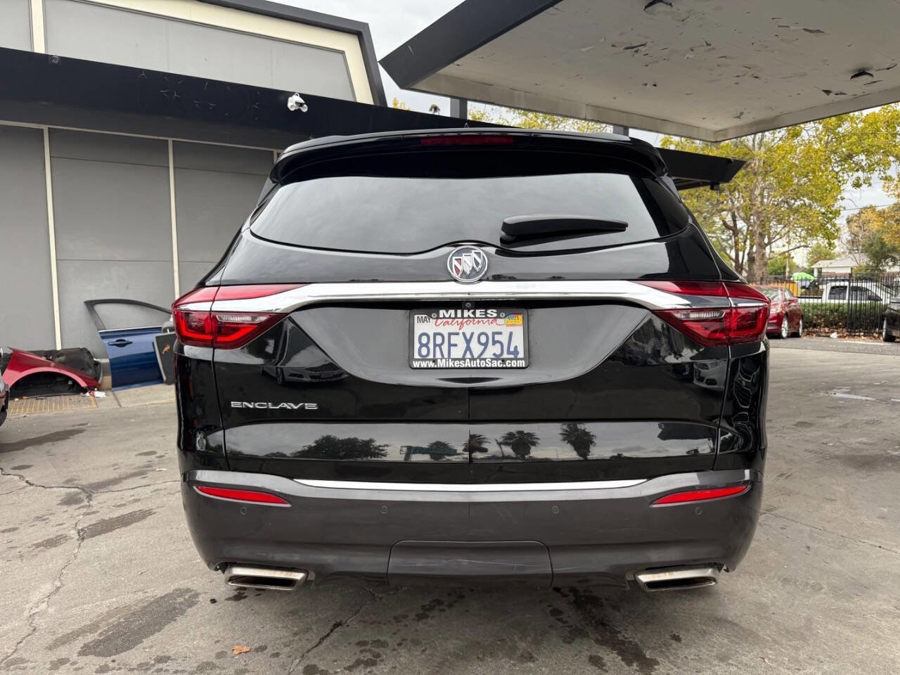 Used 2020 Buick Enclave Essence image 15