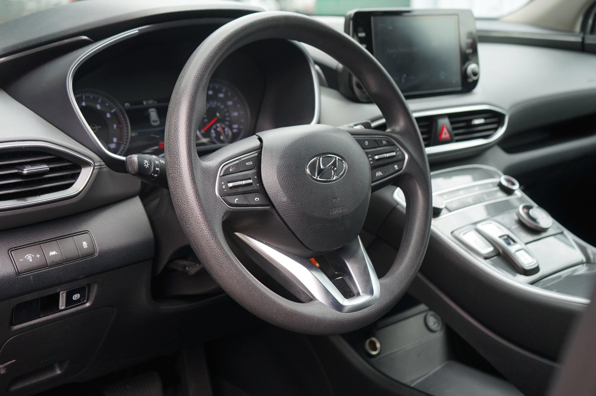 Used 2021 Hyundai Santa Fe SE AWD/4WD image 11
