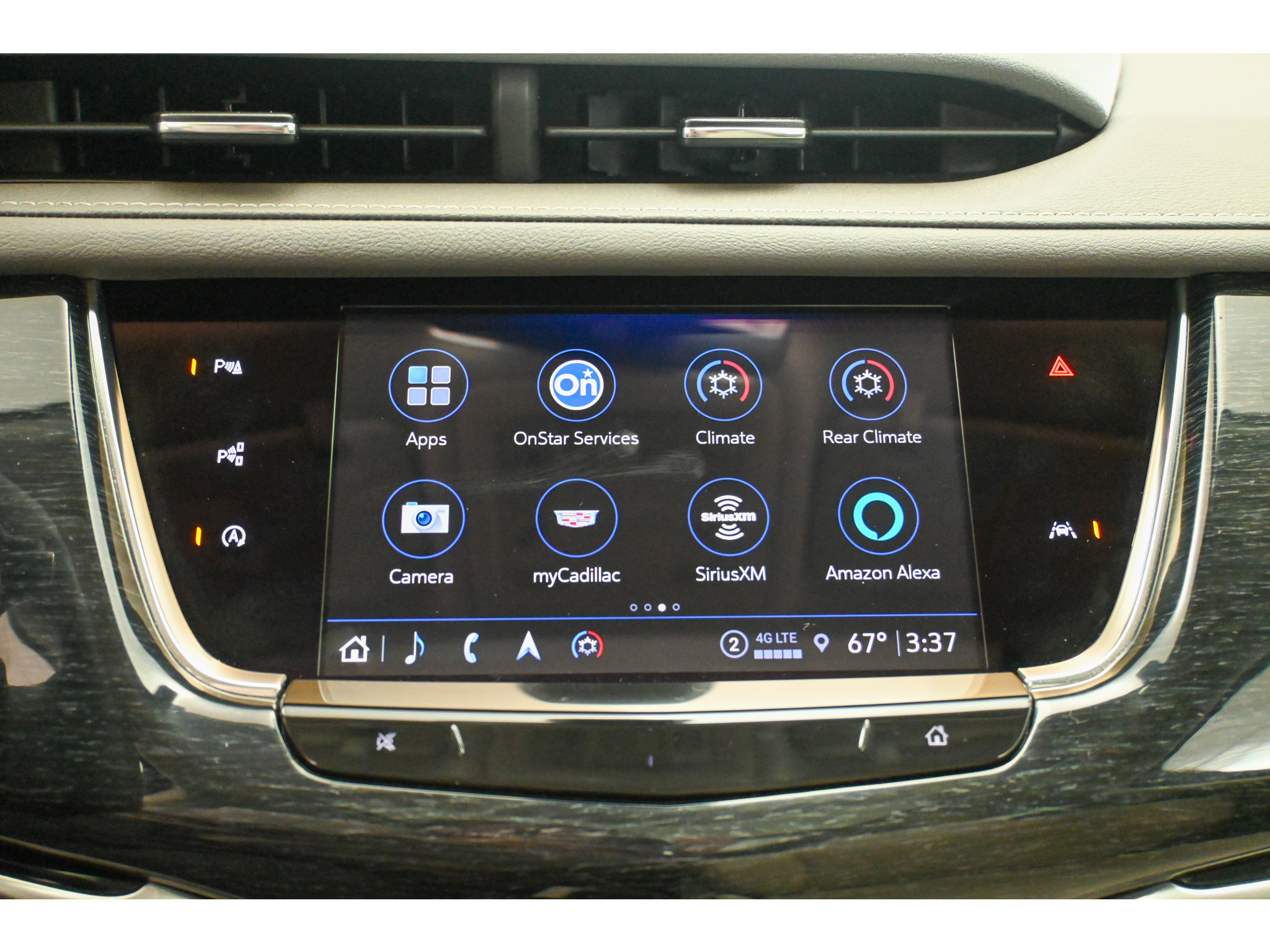 Certified 2023 Cadillac XT6 Premium Luxury w/ Technology Package AWD/4WD image 54