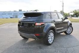 Used 2016 Land Rover Range Rover Evoque SE Premium AWD/4WD image 4