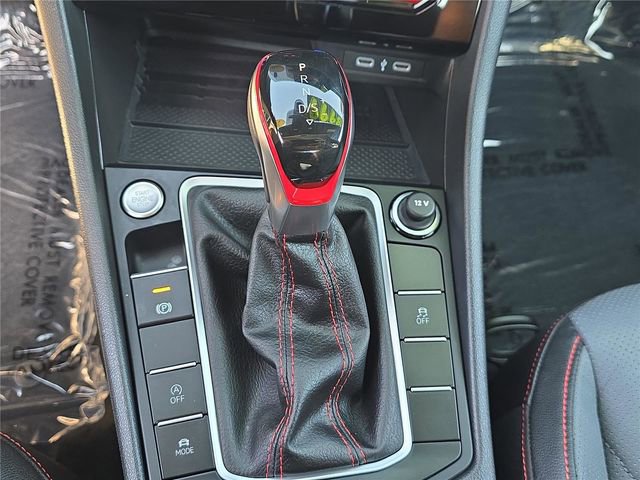 Used 2025 Volkswagen Jetta GLI Autobahn image 19