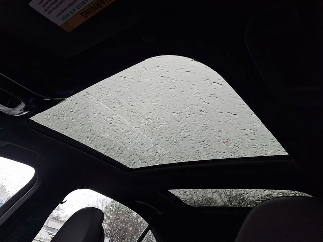 Used 2025 Mercedes-Benz C 300 4MATIC Sedan image 16