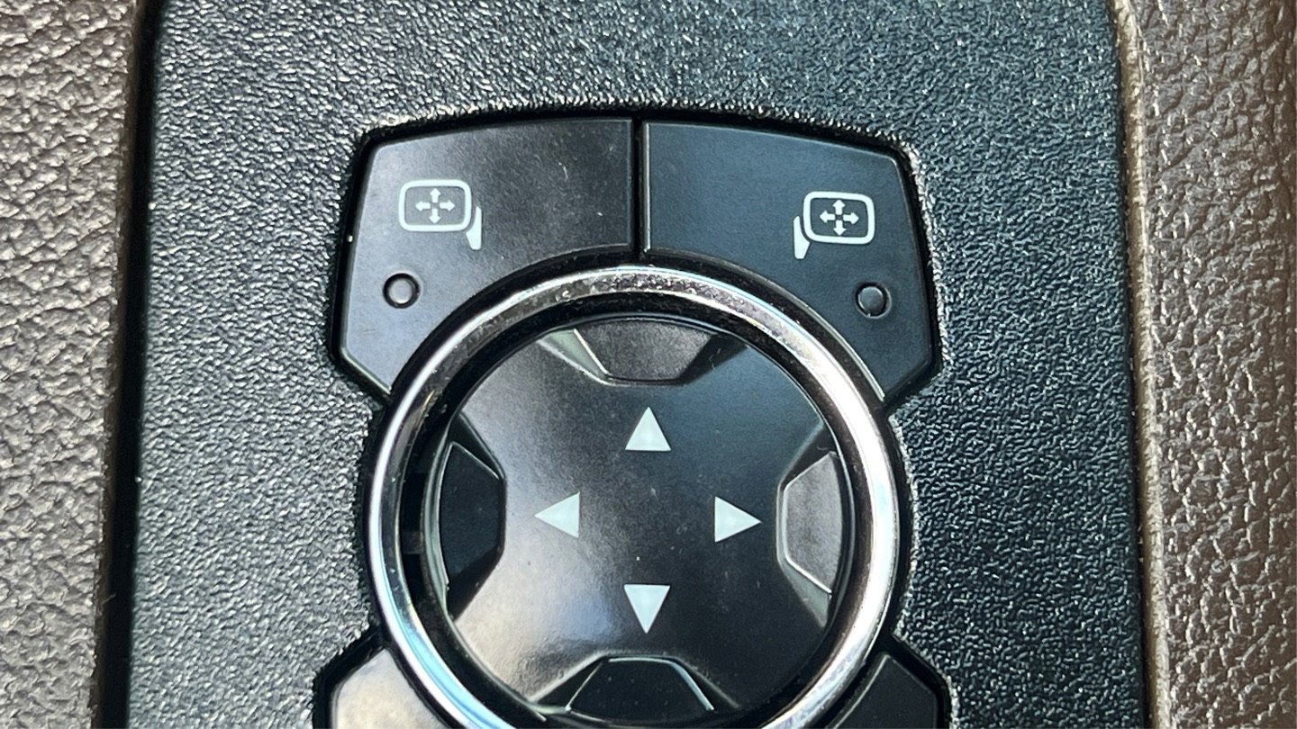 Used 2017 Ford F150 King Ranch w/ Equipment Group 601A Luxury image 47