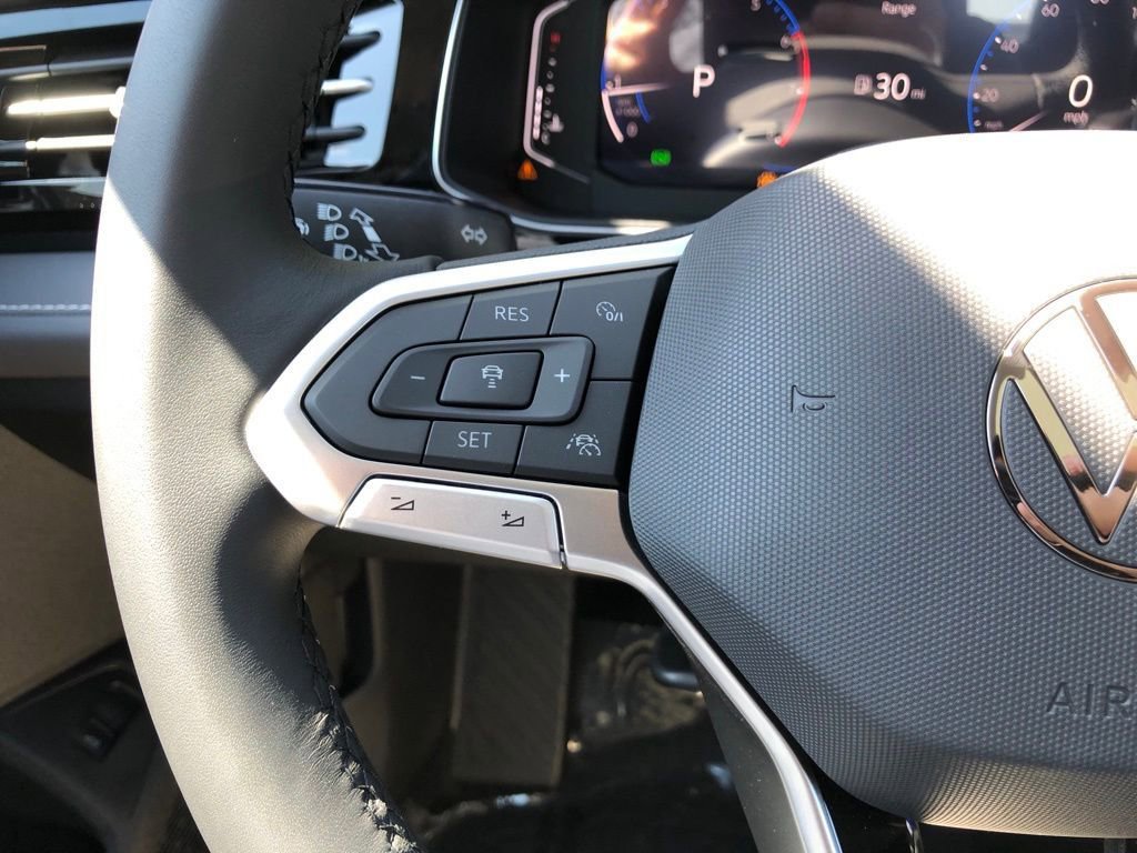 New 2026 Volkswagen Jetta SEL FWD image 16