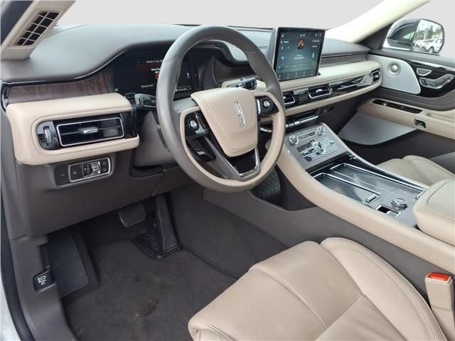 Used 2022 Lincoln Aviator Reserve w/ Equipment Group 201A AWD/4WD image 18