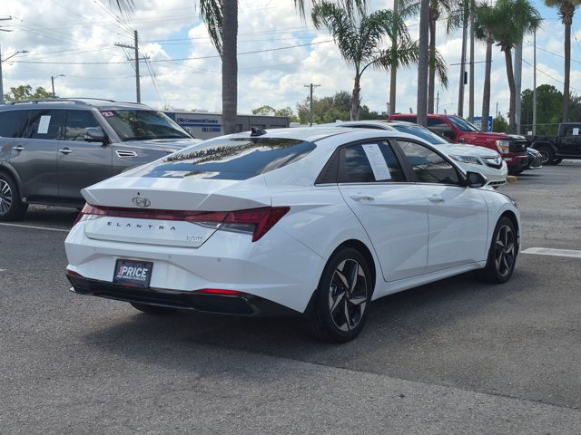Used 2023 Hyundai Elantra Limited FWD image 4