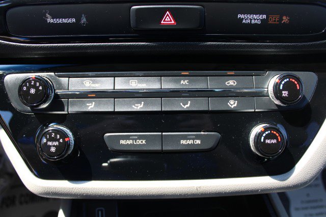 Used 2021 Kia Sedona EX FWD image 29