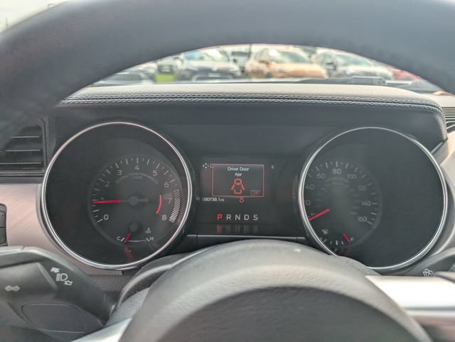 Used 2018 Ford Mustang Premium RWD image 14