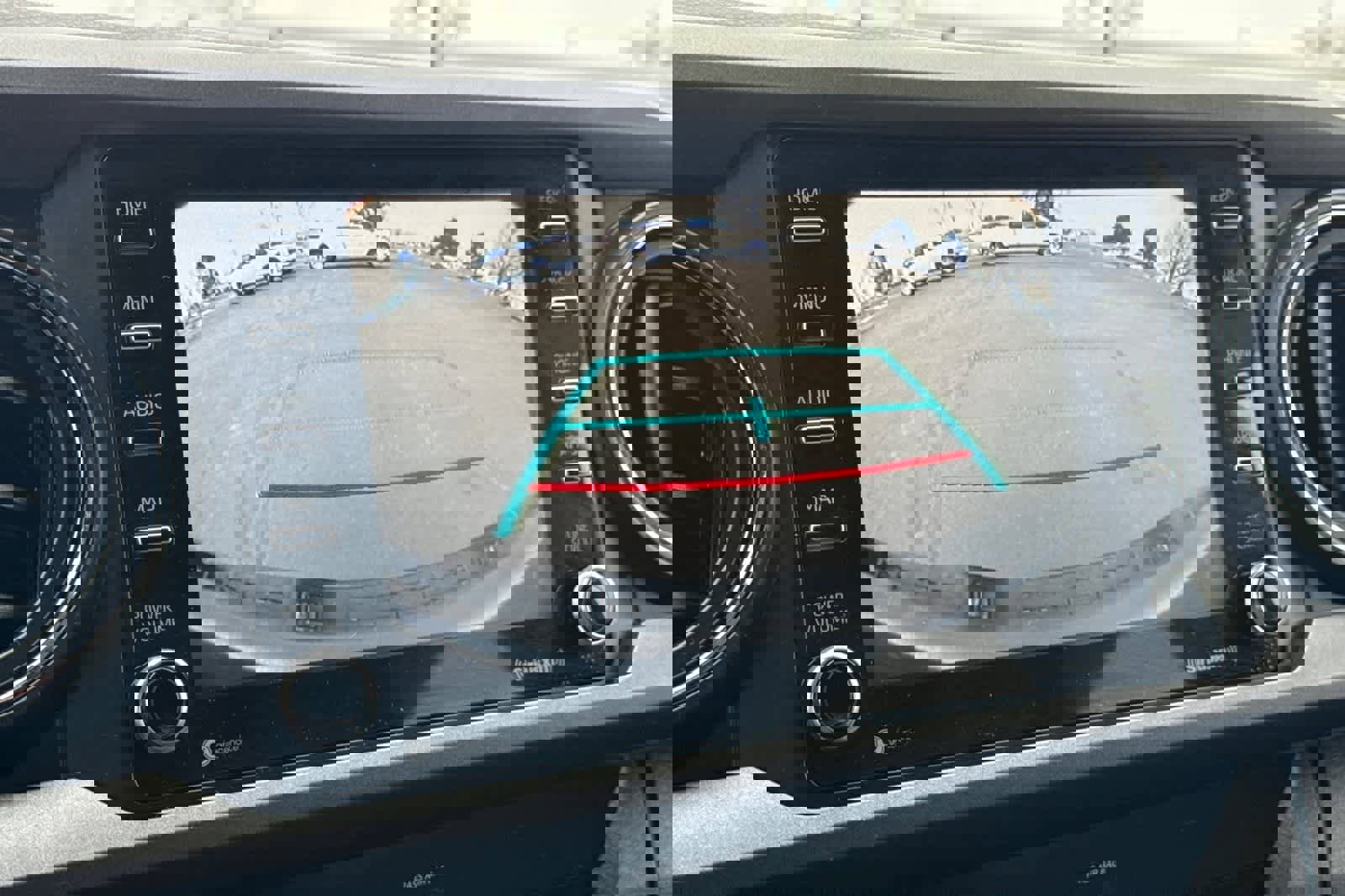 Used 2020 Toyota Tacoma TRD Off-Road image 19