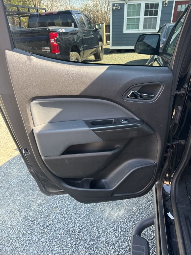 Used 2021 Chevrolet Colorado Z71 w/ Safety Package image 14