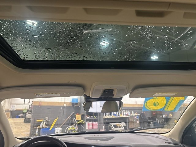 Used 2016 Volvo S60 T5 Inscription Platinum w/ Climate Package image 21