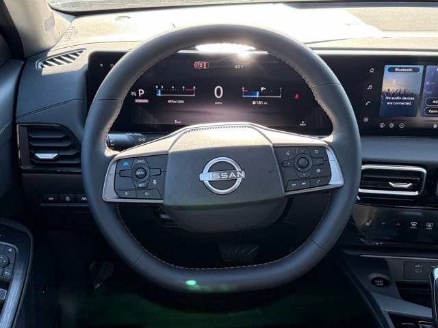 New 2026 Nissan Sentra SR w/ SR Premium Package FWD image 37